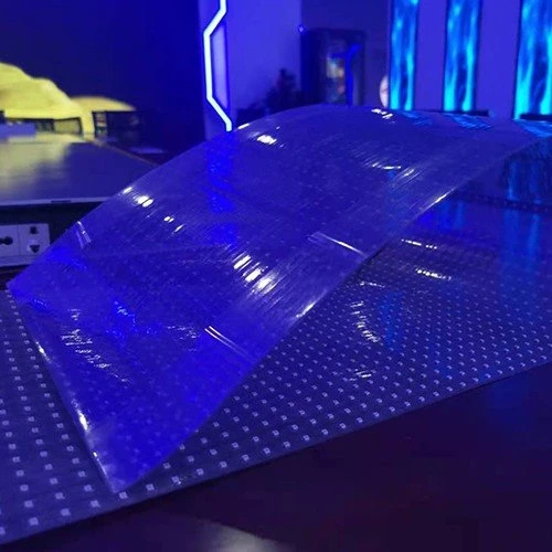 Ljepljivi LED displej